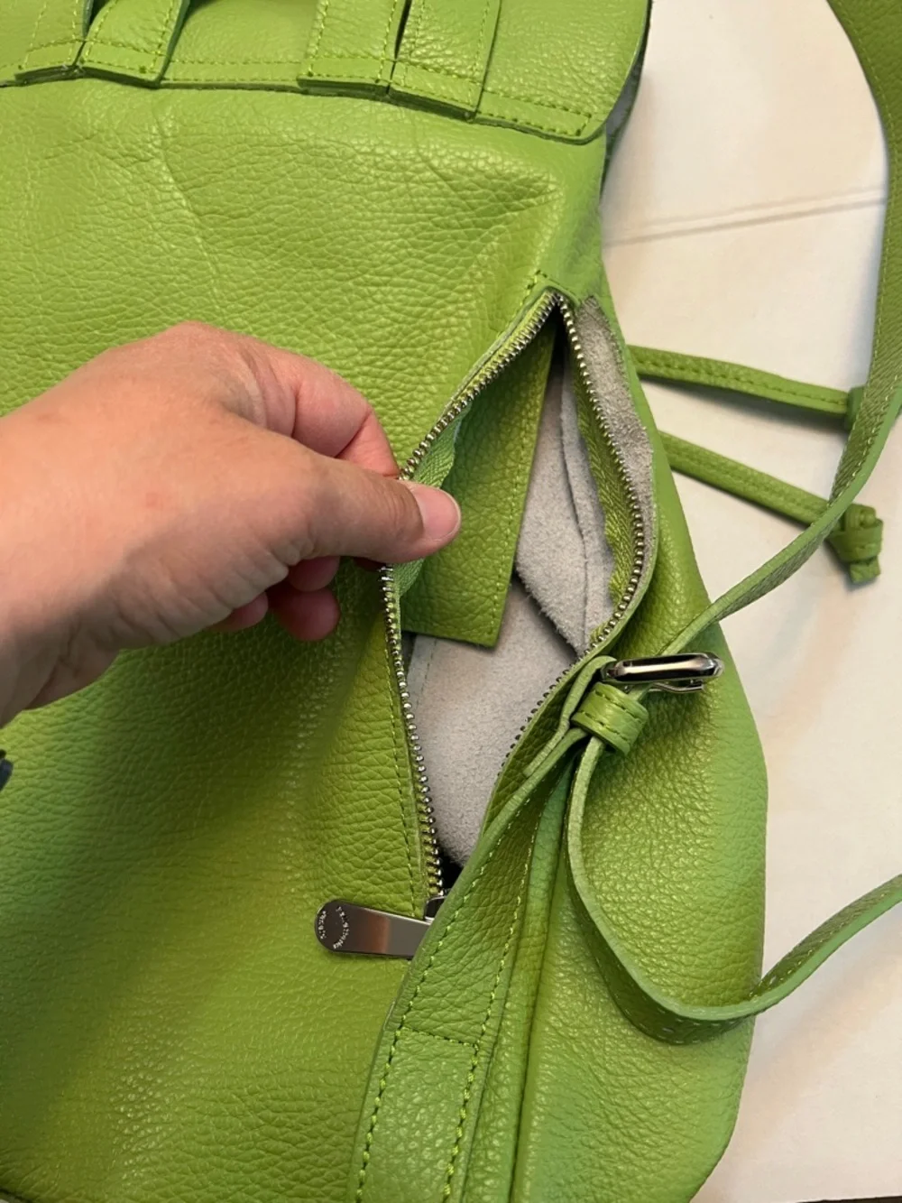 PELLETTERIA VENETA ITALY GREEN PEBBLED LEATHER BACKPACK BAG